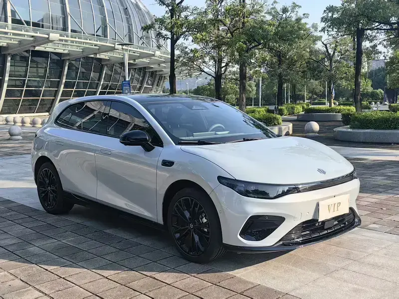 2026 Leapmotor B05 (Lafa 5) с пробегом 4 500 км