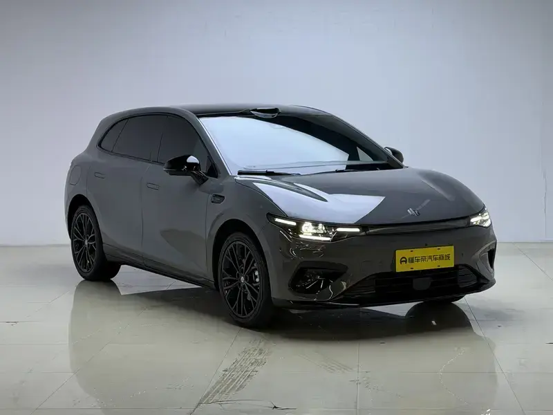 2026 Leapmotor B05 (Lafa 5) с пробегом 8 400 км