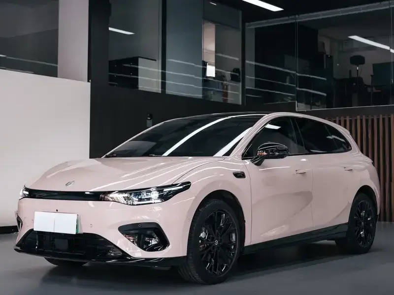 2026 Leapmotor B05 (Lafa 5) с пробегом 11 000 км