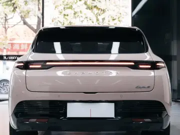 2026 Leapmotor B05 (Lafa 5) с пробегом 11 000 км