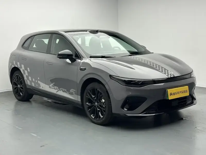 2026 Leapmotor B05 (Lafa 5) с пробегом 13 000 км