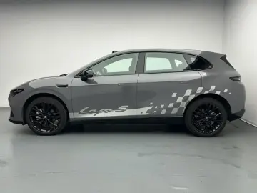 2026 Leapmotor B05 (Lafa 5) с пробегом 13 000 км