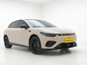 2026 Leapmotor B05 (Lafa 5) с пробегом 5 400 км