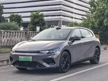 Leapmotor B05 (Lafa 5)
