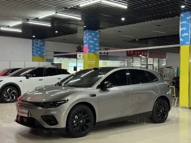 2026 Leapmotor B05 (Lafa 5) с пробегом 5 300 км