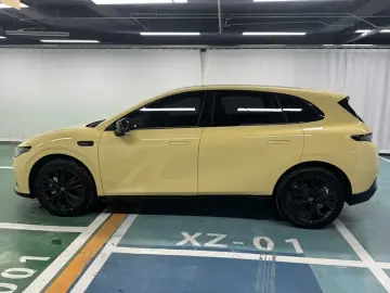 2026 Leapmotor B05 (Lafa 5) с пробегом 1 600 км