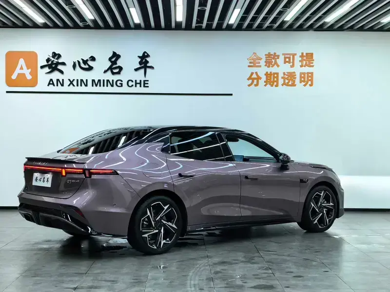 2026 Lynk & Co 07 с пробегом 5 000 км