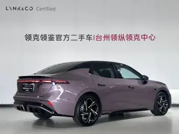 2026 Lynk & Co 07 с пробегом 18 000 км
