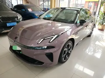 2026 Lynk & Co 07 с пробегом 200 км
