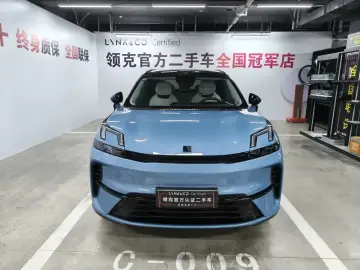 2026 Lynk & Co 08 с пробегом 8 000 км