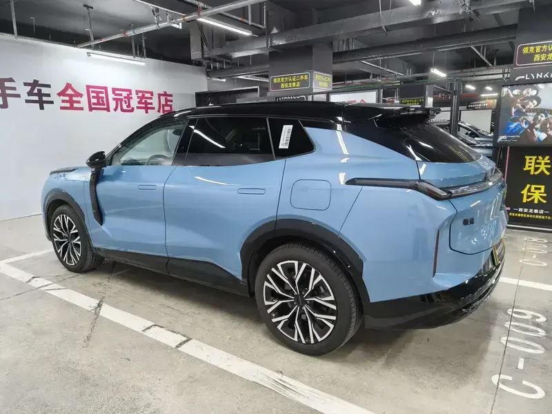 2026 Lynk & Co 08 с пробегом 8 000 км