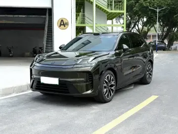 Lynk & Co 08