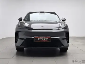 2026 Lynk & Co 08 с пробегом 7 500 км
