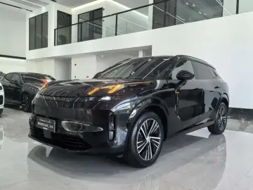 2023 Lynk & Co 08 с пробегом 40 000 км