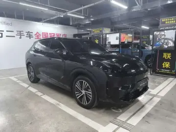 2023 Lynk & Co 08 с пробегом 26 000 км