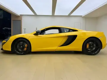 2013 McLaren MP4-12C с пробегом 30 000 км