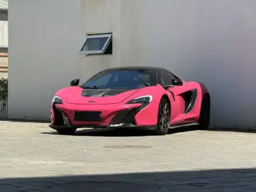 McLaren MP4-12C
