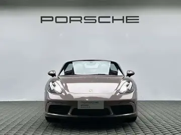 2023 Porsche 718 Spyder с пробегом 33 000 км