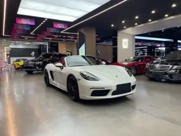 2023 Porsche 718 Spyder с пробегом 3 000 км