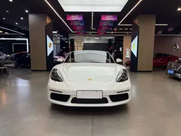 2023 Porsche 718 Spyder с пробегом 5 000 км
