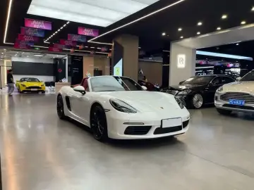 2023 Porsche 718 Spyder с пробегом 5 000 км
