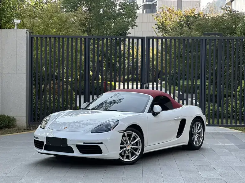 2022 Porsche 718 Spyder с пробегом 44 000 км