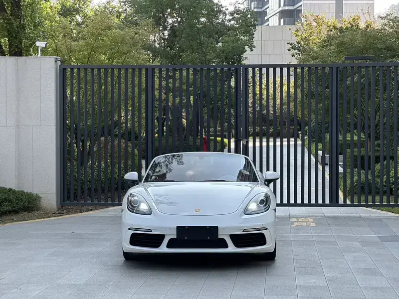 2022 Porsche 718 Spyder с пробегом 44 000 км