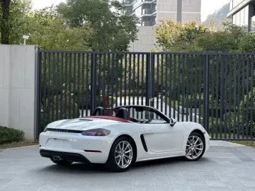 2022 Porsche 718 Spyder с пробегом 44 000 км
