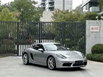 2023 Porsche 718 Spyder с пробегом 61 000 км