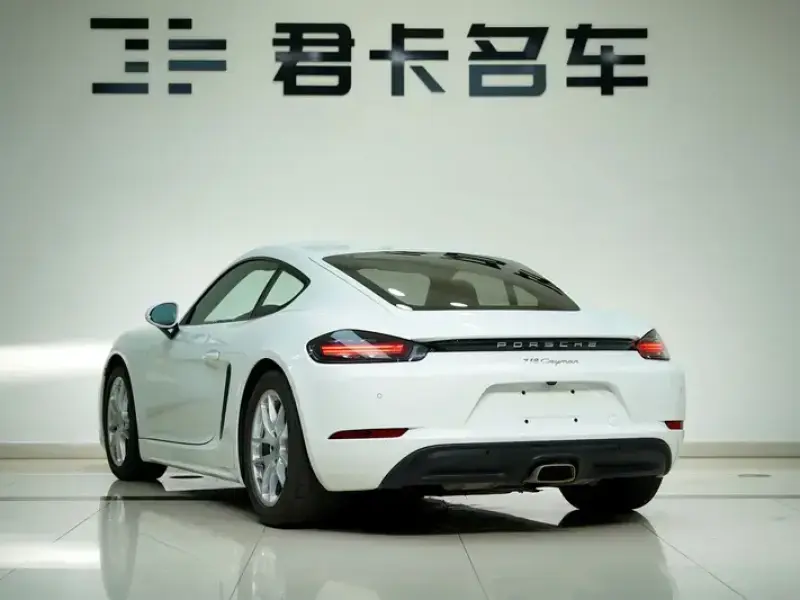 2020 Porsche 718 Spyder с пробегом 16 500 км