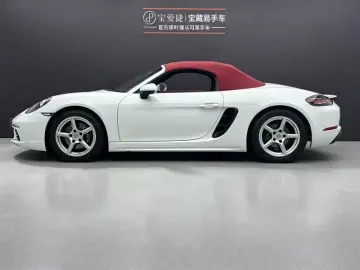 2024 Porsche 718 Spyder с пробегом 14 000 км