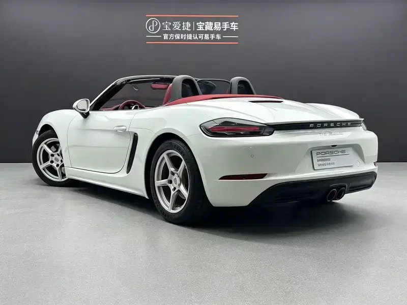 2024 Porsche 718 Spyder с пробегом 14 000 км
