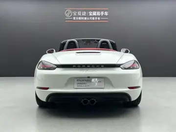 2024 Porsche 718 Spyder с пробегом 14 000 км