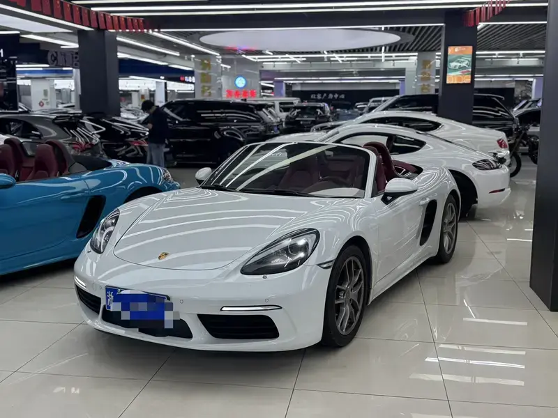 2020 Porsche 718 Spyder с пробегом 47 000 км