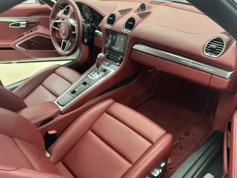 2020 Porsche 718 Spyder с пробегом 47 000 км