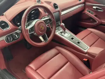 2020 Porsche 718 Spyder с пробегом 47 000 км