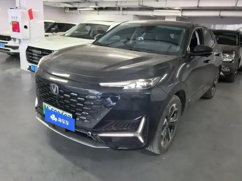 2023 Changan UNI-K с пробегом 68 000 км