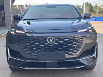 2022 Changan UNI-K с пробегом 35 900 км