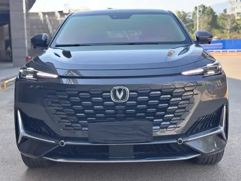 2022 Changan UNI-K с пробегом 35 900 км