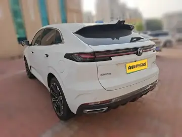 2022 Changan UNI-K с пробегом 63 400 км