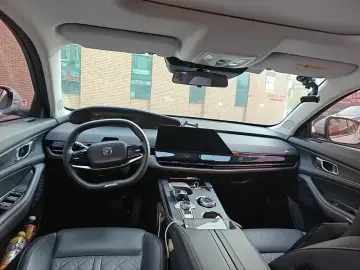 2022 Changan UNI-K с пробегом 63 400 км