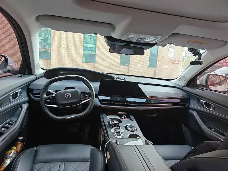 2022 Changan UNI-K с пробегом 63 400 км