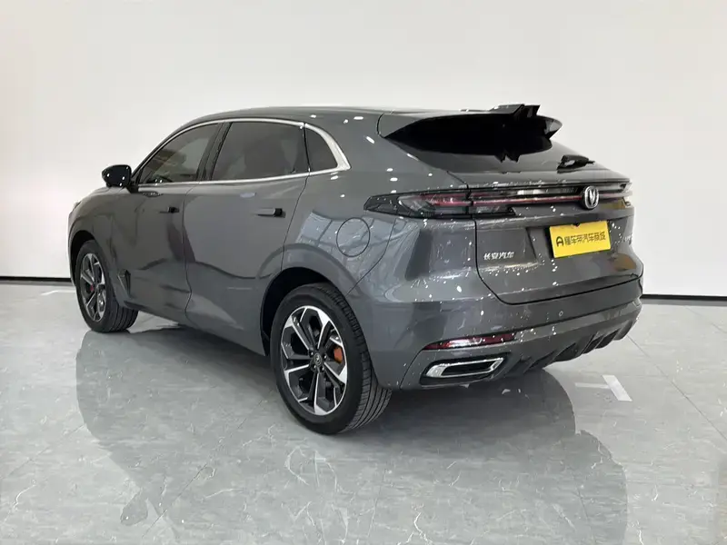 2022 Changan UNI-K с пробегом 58 400 км