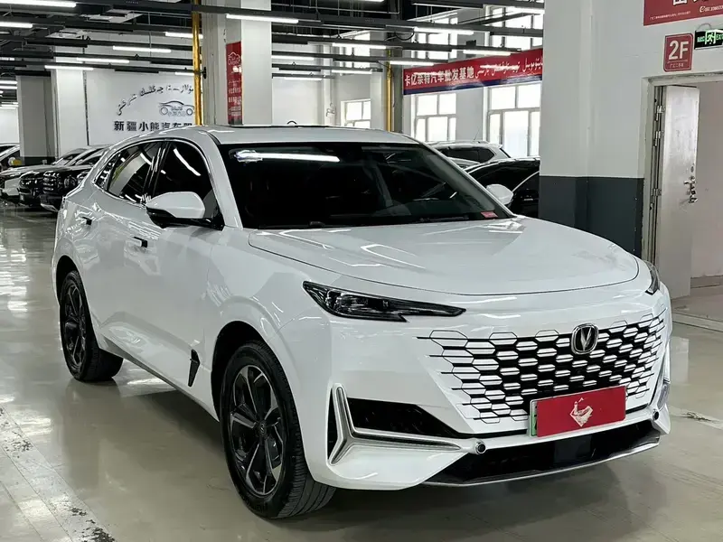2022 Changan UNI-K с пробегом 59 000 км