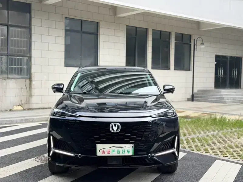 2022 Changan UNI-K с пробегом 68 000 км