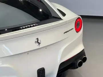 2013 Ferrari F12 с пробегом 21 000 км