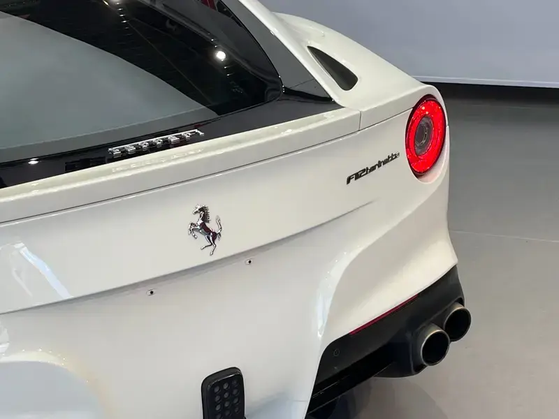 2013 Ferrari F12 с пробегом 21 000 км