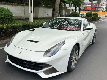 Ferrari F12