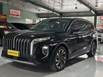 2024 Hongqi HS7 с пробегом 30 000 км