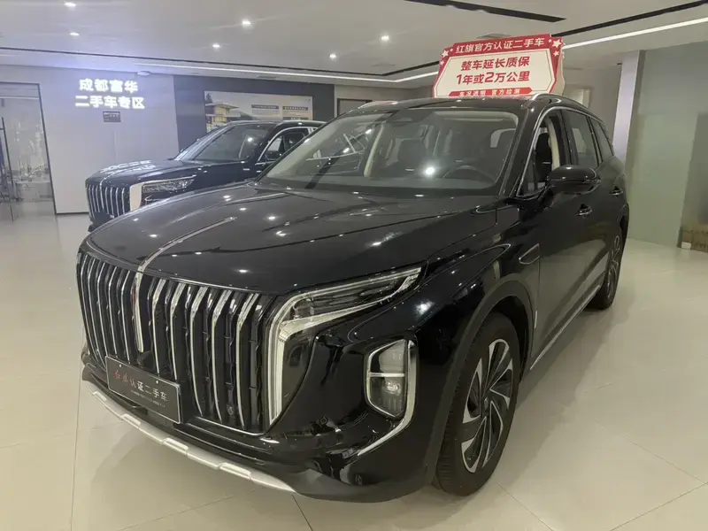 2024 Hongqi HS7 с пробегом 14 000 км